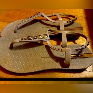 Sandals size 7.5-8.5